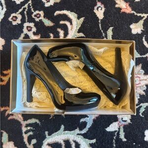 FRANCO SANTO Black Patent Leather Shoes